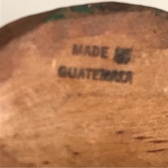 Lot of 7 Vintage Christmas Ornaments Made Of Wood, Metal, Plastic, Felt & Yarn - Picture 8 of 16